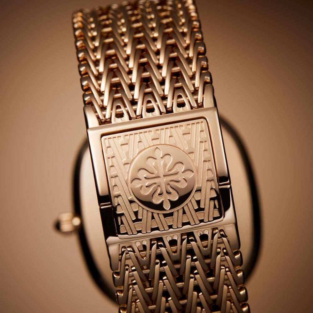 Patek Philippe Golden Ellipse clasp bracelet