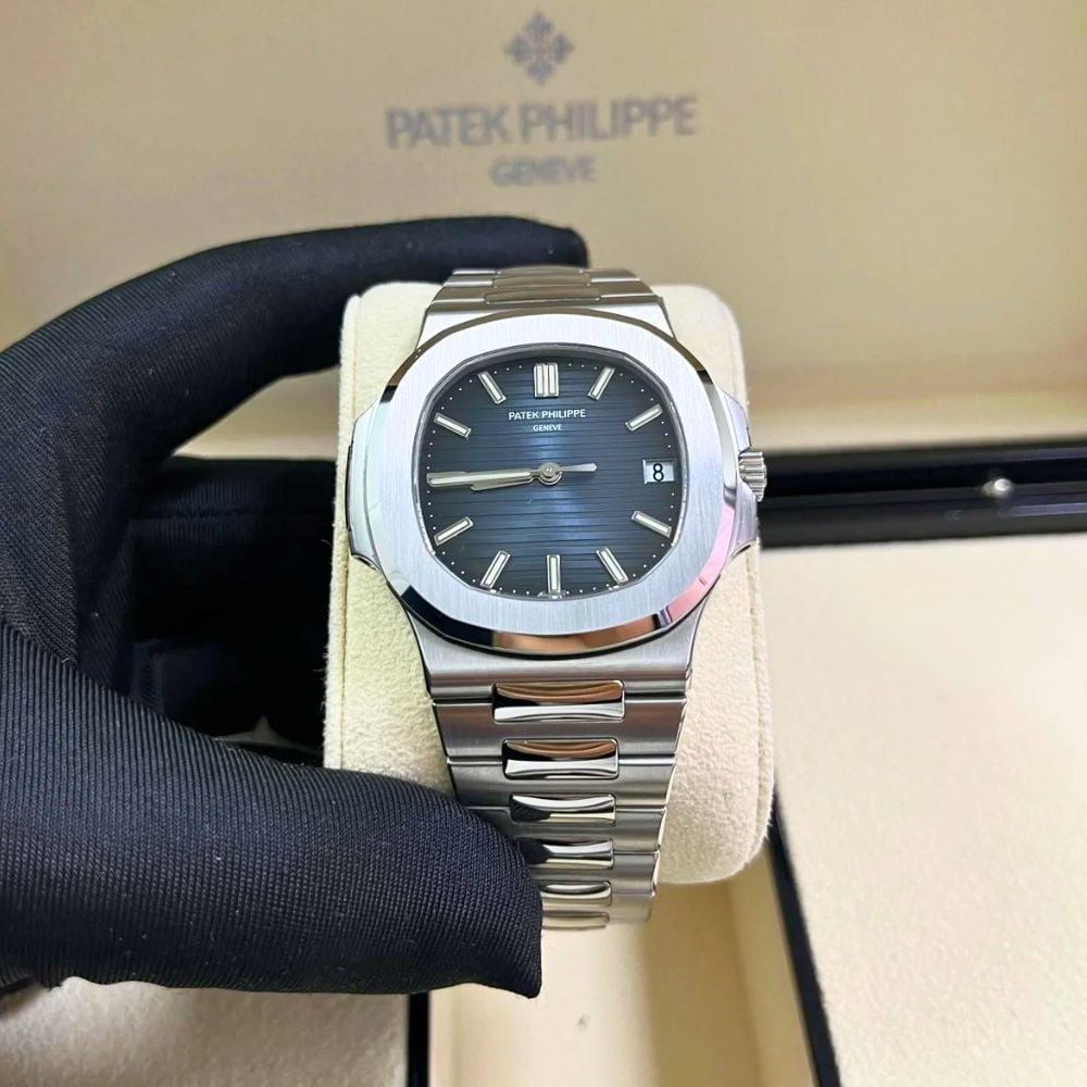 Patek Philippe Nautilus 5711