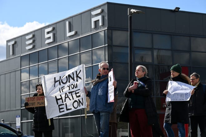 Tesla protests in 2025