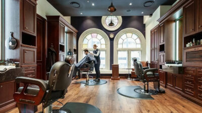 Sydney barber gives $160 haircuts in elegance.