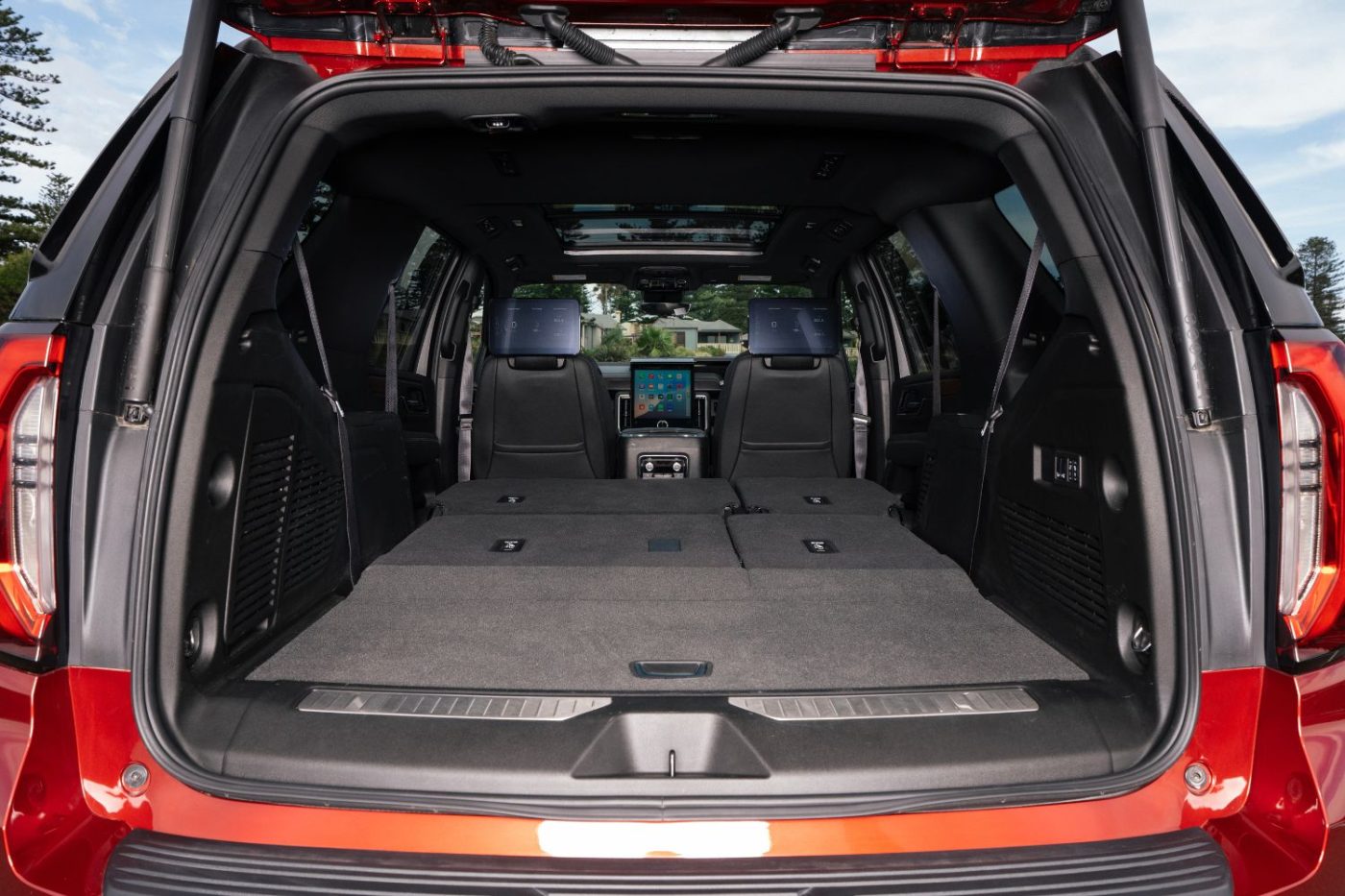 GMC Yukon Denali storage